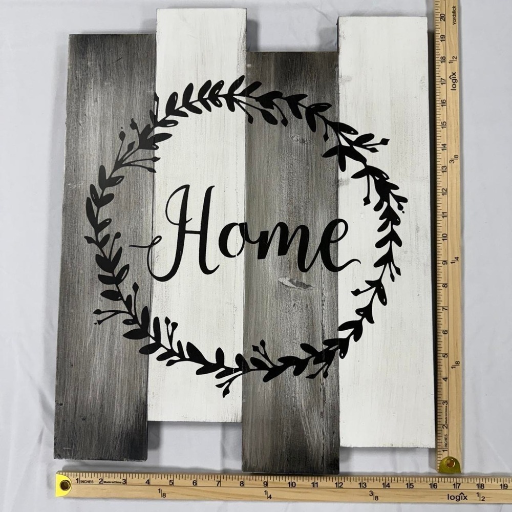 Rustic Farmhouse Home Wreath Wood Slat Wall Sign Gray White Plaque 19.5x16.5